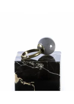TOLEMAIDE DAMEN ACCESSOIRES RING HANDGEMACHTE KERAMIKKUGEL GRAU Clearance