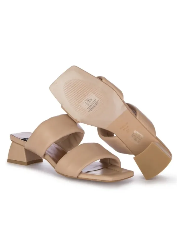 ÁNGEL ALARCÒN ÀNGEL ALARCÒN | SANDALEN MIT ABSATZ GENIE BEIGE Hot